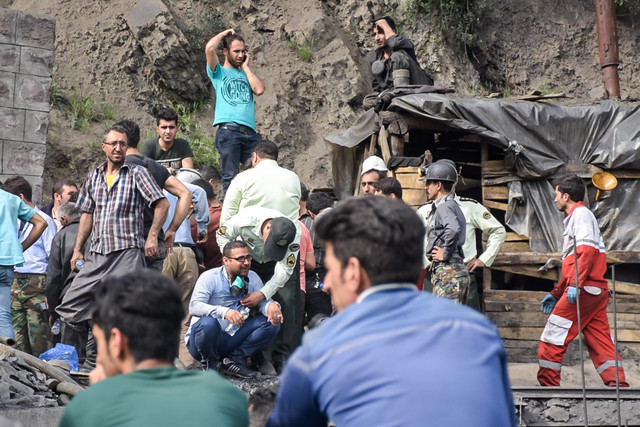شرکت های بزرگ زغال‌سنگ به کمک حادثه دیدگان معدن آذرشهر شتافتند