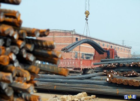 معامله سبد ۱۰هزار تنی میلگرد و تیرآهن در بورس کالا
