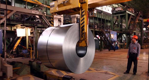 فولادسازان بزرگ عرضه خود را در شهریور کاهش دادند