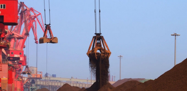 سنگ آهن چین در تنگنای کاهش تولید فولاد