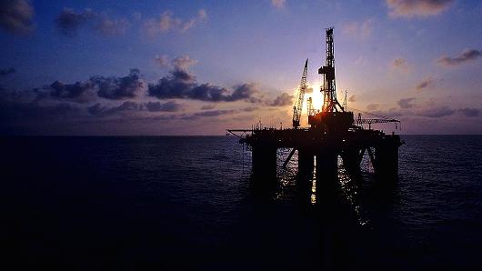کاهش سرمایه گذاری در پروژه های اکتشاف نفت به بازار انرژی ضربه می زند