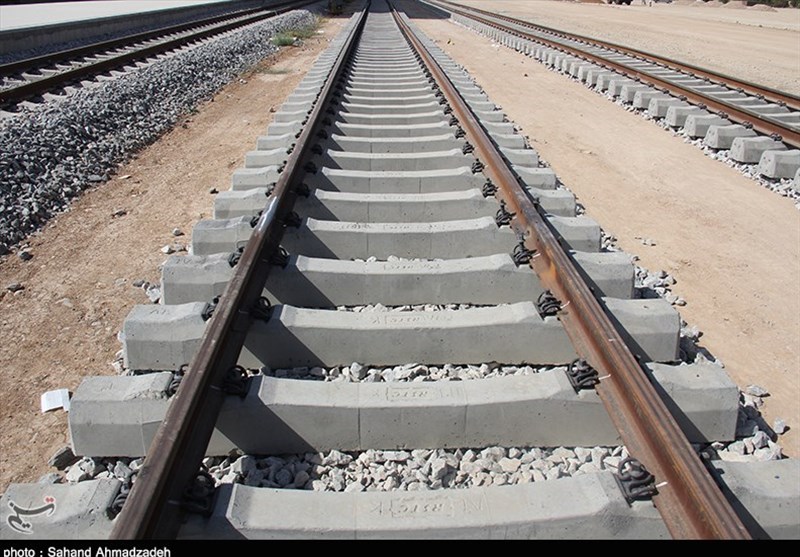 اتصال خط آهن خواف - هرات گامی ارزنده در مسیر استحکام بیشتر پیوندها و همکاری های دو ملت و دو دولت ایران و افغانستان است